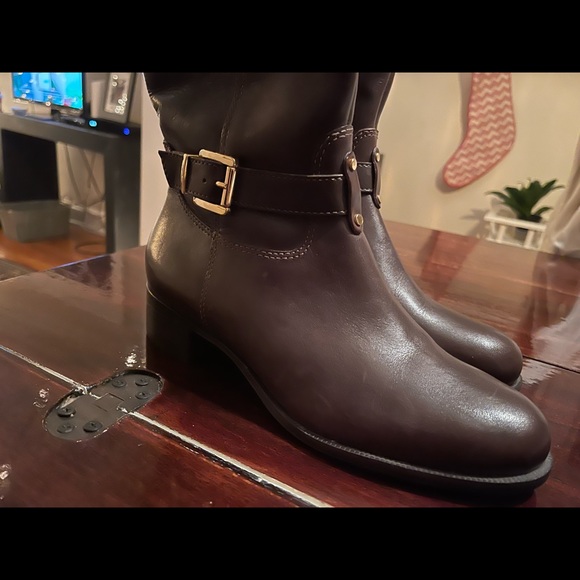 Banana Republic Brown Leather Boots Size 8M - Picture 4 of 8